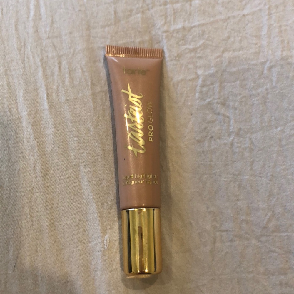 Tarte pro glow